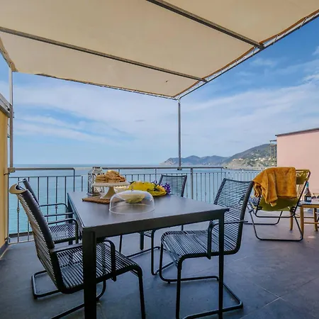 La Lampara Sea View Terrace With Ac 公寓 马纳罗拉